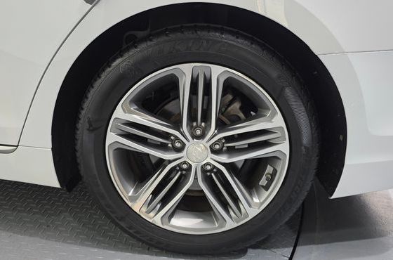 Hyundai Grandeur 2.4 Premium — пробег 167 776 км — фото 5 из 5