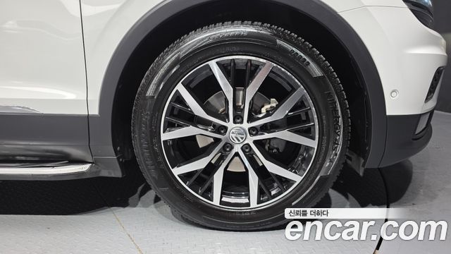 Volkswagen Tiguan из Кореи Encar