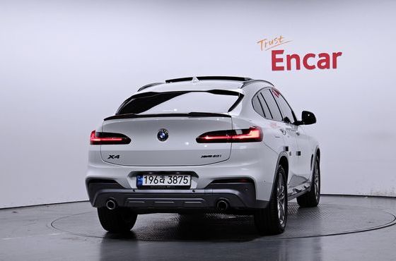 BMW X4 xDrive20i M Sports X Onlile Exclusive Edition — пробег 55 402 км — фото 4 из 5
