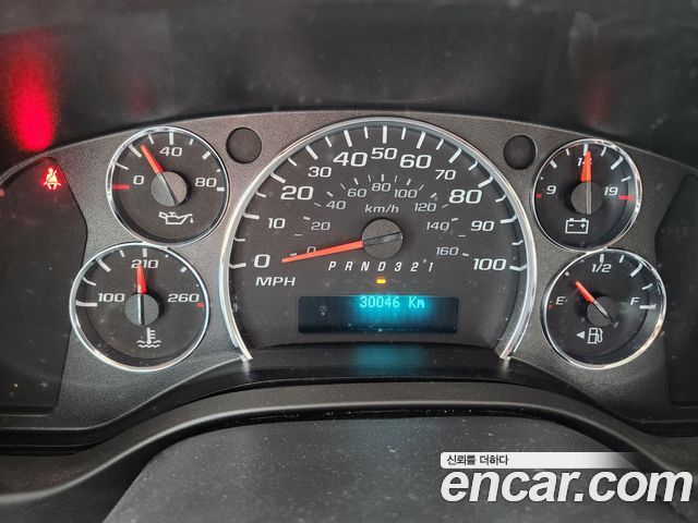 Chevrolet Express Van 6.0 — пробег 28 960 км — фото 5 из 5