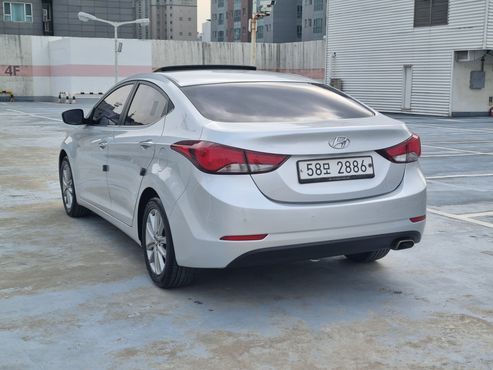 Hyundai AVANTE 1.6 GDi Modern Standard — пробег 89 000 км — фото 4 из 5