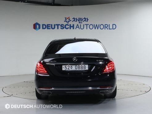 Mercedes-Benz S-Class Maybach S500 4MATIC — пробег 123 000 км — фото 4 из 5