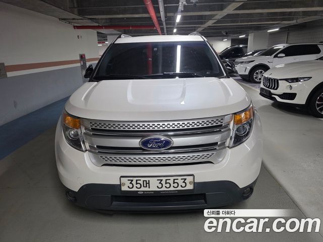 Ford Explorer 2.0 Ecoboost 2WD 5th — пробег 194 000 км — фото 2 из 5