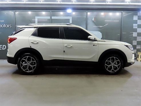 Ssangyong KORANDO Gasoline 1.5 2WD C7 — пробег 110 437 км — фото 3 из 5