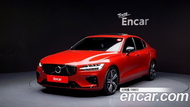 Volvo S60 B5 R-Design — пробег 49 656 км — фото 1 из 5