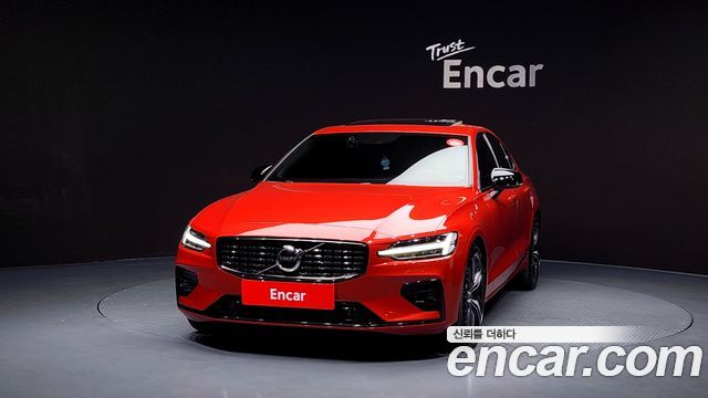 Volvo S60 B5 R-Design — пробег 49 656 км — фото 3 из 5