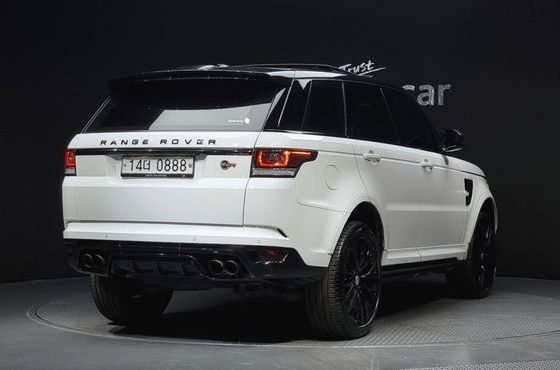Land Rover Range Rover Sport 5.0 SVR — пробег 129 144 км — фото 2 из 5