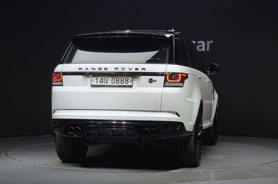 Land Rover Range Rover Sport 5.0 SVR — пробег 129 144 км — фото 4 из 5