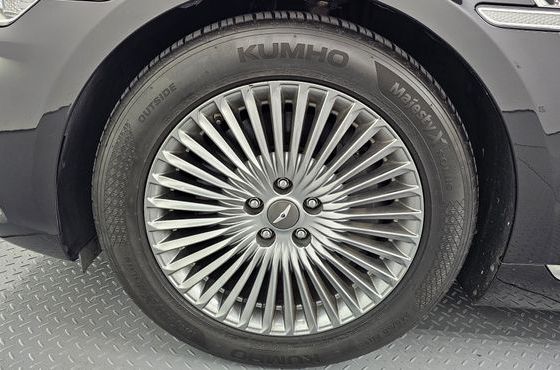 Genesis G90 3.3 T AWD Luxury — пробег 97 141 км — фото 5 из 5