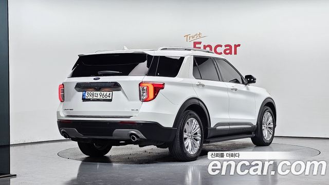 Ford Explorer 2.3 LimIted 4WD — пробег 78 394 км — фото 2 из 5