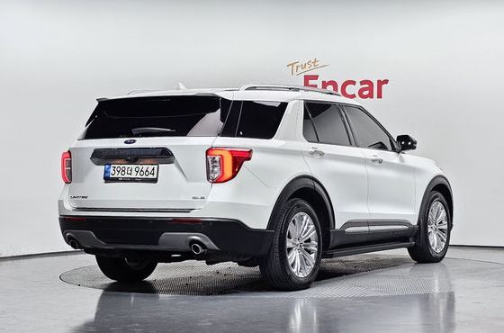 Ford Explorer 2.3 LimIted 4WD — пробег 78 394 км — фото 2 из 5
