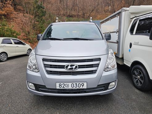 Hyundai Starex 5-Seater VAN Smart — пробег 87 037 км — фото 2 из 5