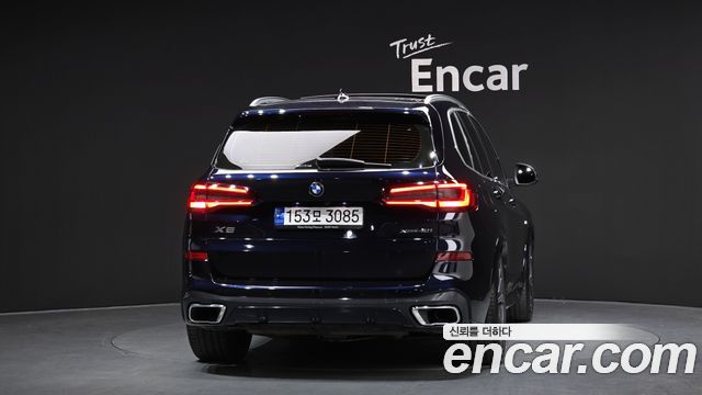 BMW X5 xDrive 40i M Sport — пробег 89 033 км — фото 4 из 5