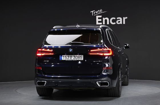 BMW X5 xDrive 40i M Sport — пробег 89 033 км — фото 4 из 5
