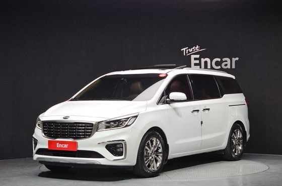 Kia Carnival 9-Seater Noblesse — пробег 147 657 км — фото 1 из 5
