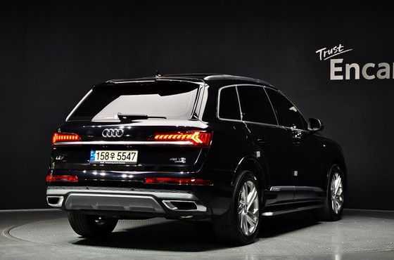 Audi Q7 45 TDI Quattro Premium — пробег 63 592 км — фото 2 из 5