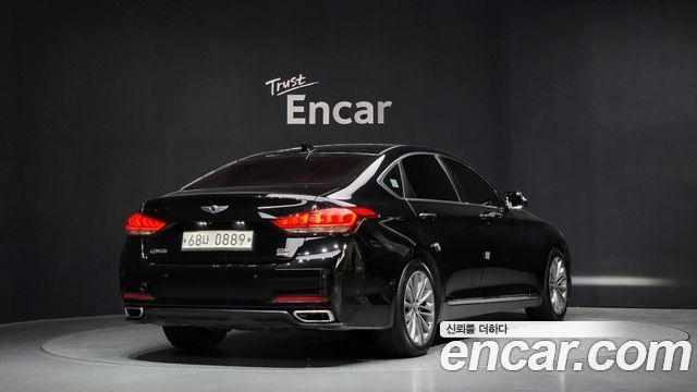 Hyundai Genesis из Кореи Encar