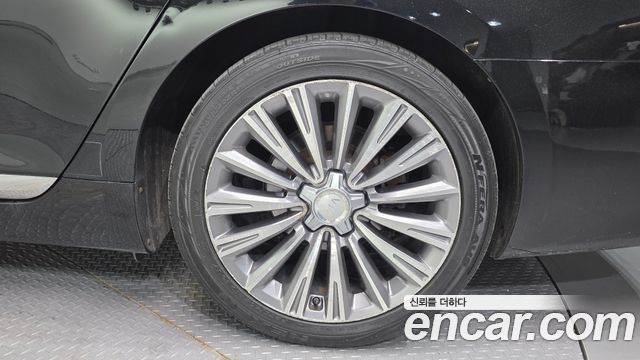 Kia K9 из Кореи Encar