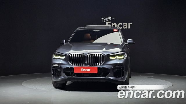 BMW X5 xDrive 30d M Sport — пробег 57 262 км — фото 3 из 5