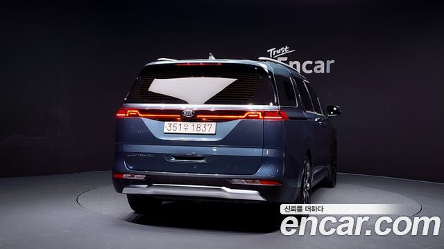 Kia Carnival из Кореи Encar