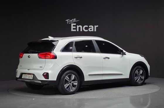 Kia Niro 1.6 HEV Noblesse Special — пробег 112 664 км — фото 2 из 5