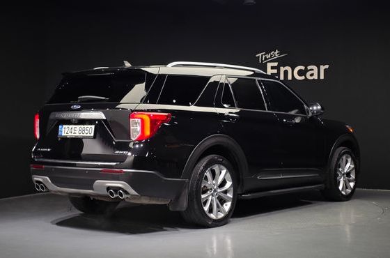 Ford Explorer 3.0 Platinum 4WD — пробег 115 244 км — фото 2 из 5