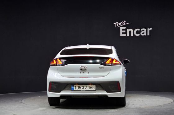 Hyundai Ioniq 1.6 HEV Q — пробег 83 093 км — фото 4 из 5