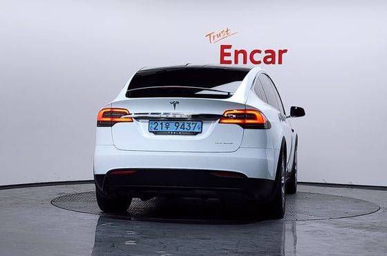 Tesla Model X Long Range — пробег 68 707 км — фото 4 из 5