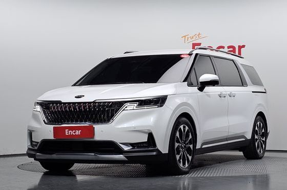 Kia Carnival 7-Seater Signature — пробег 40 859 км — фото 1 из 5