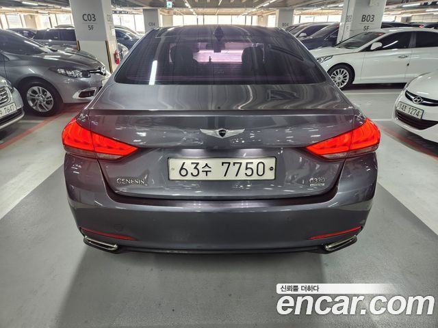 Hyundai Genesis из Кореи Encar