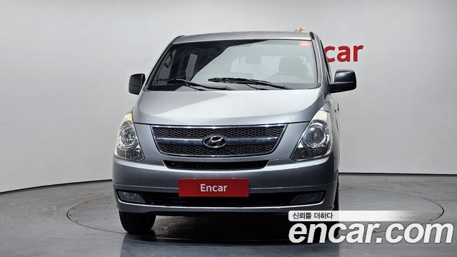 Hyundai Starex 11-Seater Wagon CVX Premium — пробег 106 222 км — фото 3 из 5