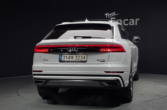 Audi Q8 50 TDI Quattro Premium — пробег 69 698 км — фото 4 из 5