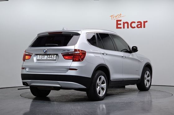 BMW X3 xDrive 20d High — пробег 174 695 км — фото 2 из 5