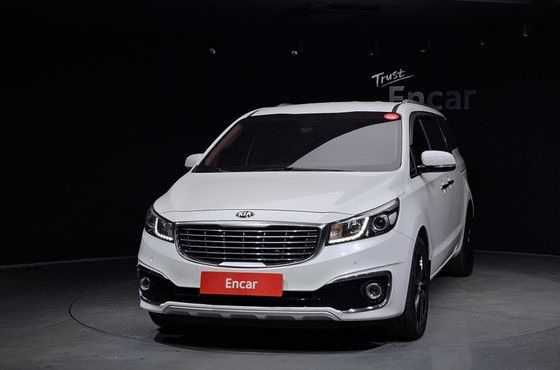 Kia Carnival 9-seater Noblesse — пробег 153 314 км — фото 3 из 5
