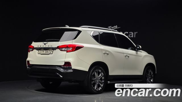 Ssangyong Rexton из Кореи Encar