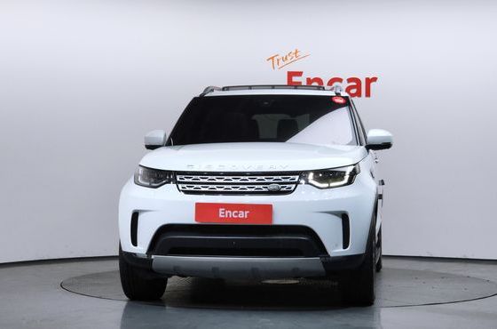 Land Rover Discovery 3.0 TD6 HSE Luxury — пробег 75 989 км — фото 3 из 5