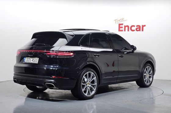 Porsche Cayenne 3.0 — пробег 67 759 км — фото 2 из 5