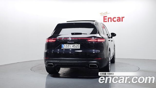 Porsche Cayenne 3.0 — пробег 67 759 км — фото 4 из 5