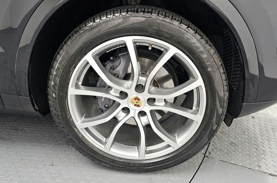Porsche Cayenne 3.0 — пробег 67 759 км — фото 5 из 5
