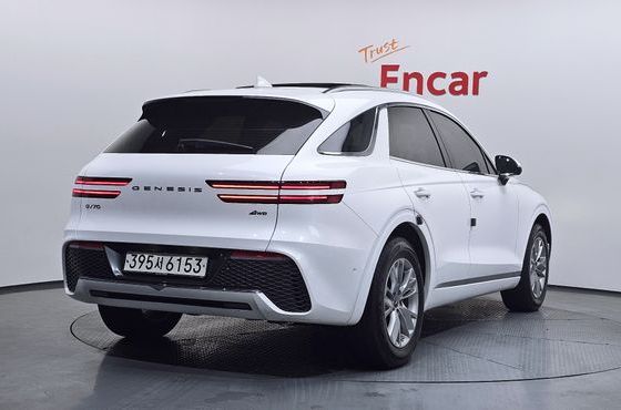 Genesis GV70 2.2 Diesel AWD — пробег 60 040 км — фото 2 из 5