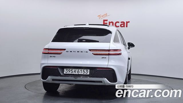 Genesis GV70 из Кореи Encar