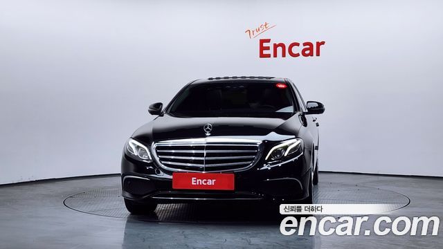 Mercedes-Benz E-Class из Кореи Encar