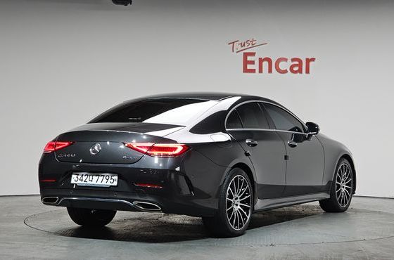 Mercedes-Benz CLS-Class CLS450 4MATIC AMG Line — пробег 89 738 км — фото 2 из 5