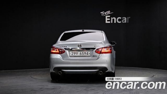 Nissan Altima 2.5 L33 — пробег 40 117 км — фото 4 из 5
