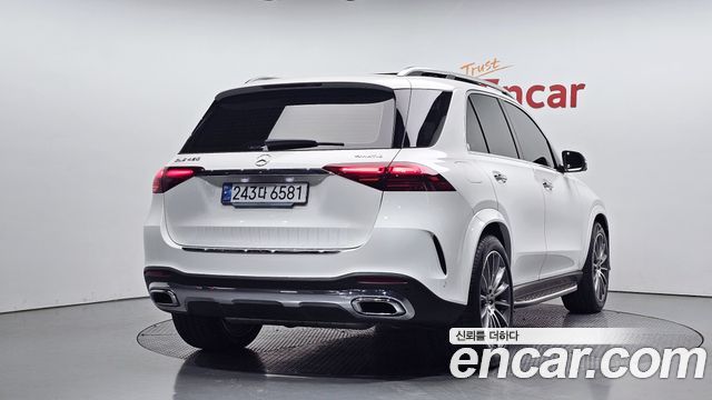 Mercedes-Benz GLE-Class GLE450 4MATIC — пробег 29 744 км — фото 2 из 5