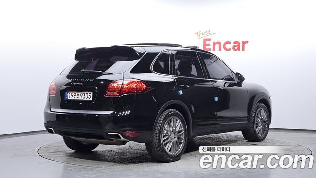 Porsche Cayenne 4.8 S 958 — пробег 108 847 км — фото 2 из 5