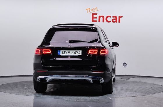 Mercedes-Benz GLC-Class GLC220 d 4MATIC — пробег 25 898 км — фото 4 из 5