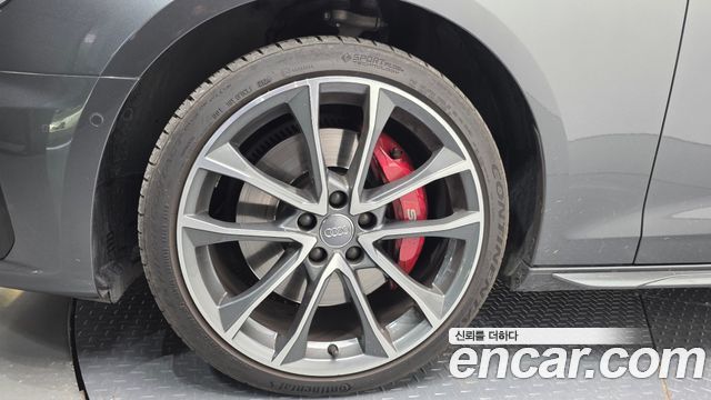 Audi S4 из Кореи Encar