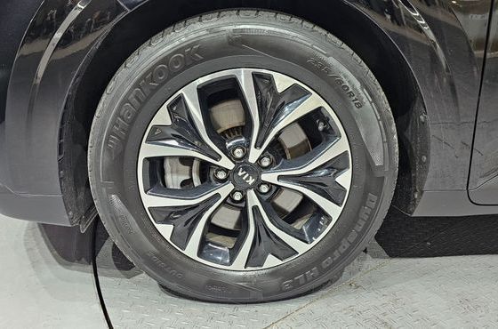 Kia Carnival Diesel 9-Seater Prestige — пробег 103 005 км — фото 5 из 5