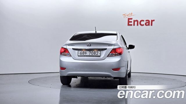 Hyundai Accent из Кореи Encar
